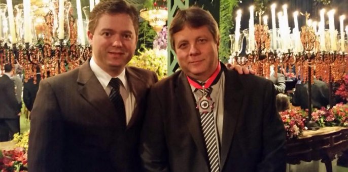 Diretor-Presidente da Engelmig recebe Medalha do Mérito Industrial